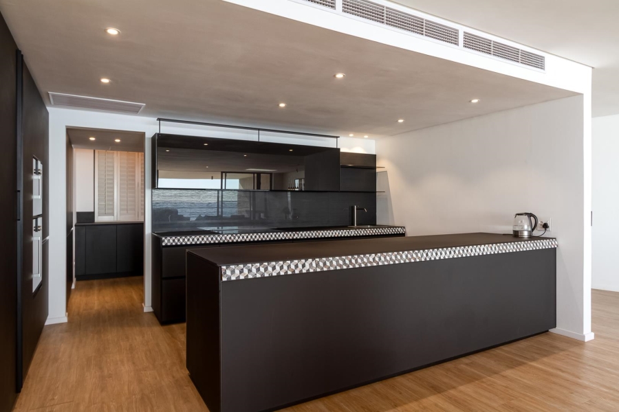 3 Bedroom Property for Sale in Mouille Point Western Cape